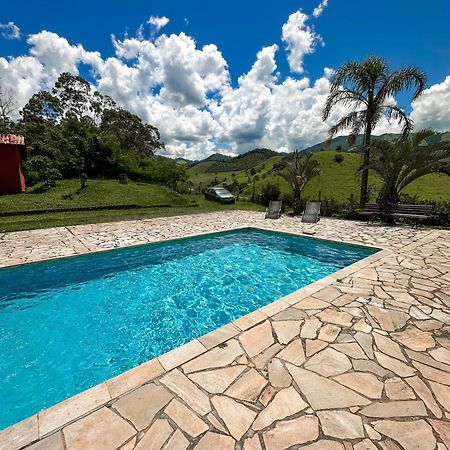 Pousada E Restaurante Casarao Passa Quatro Bagian luar foto