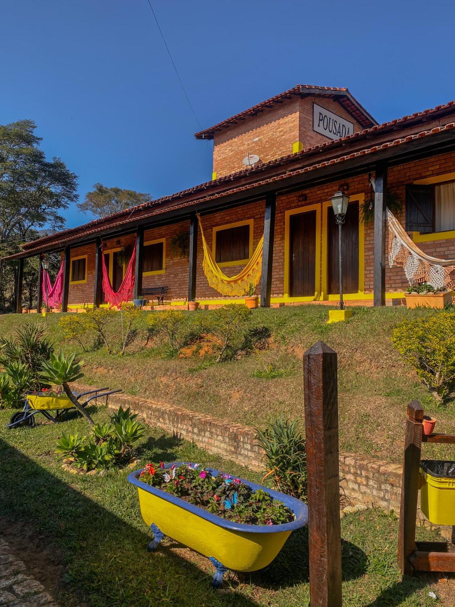 Pousada E Restaurante Casarao Passa Quatro Bagian luar foto