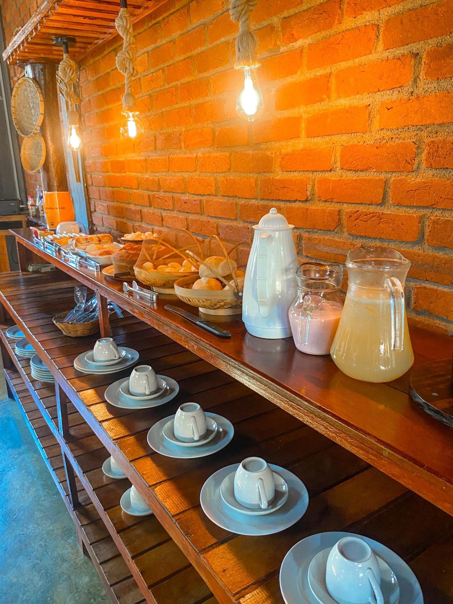 Pousada E Restaurante Casarao Passa Quatro Bagian luar foto