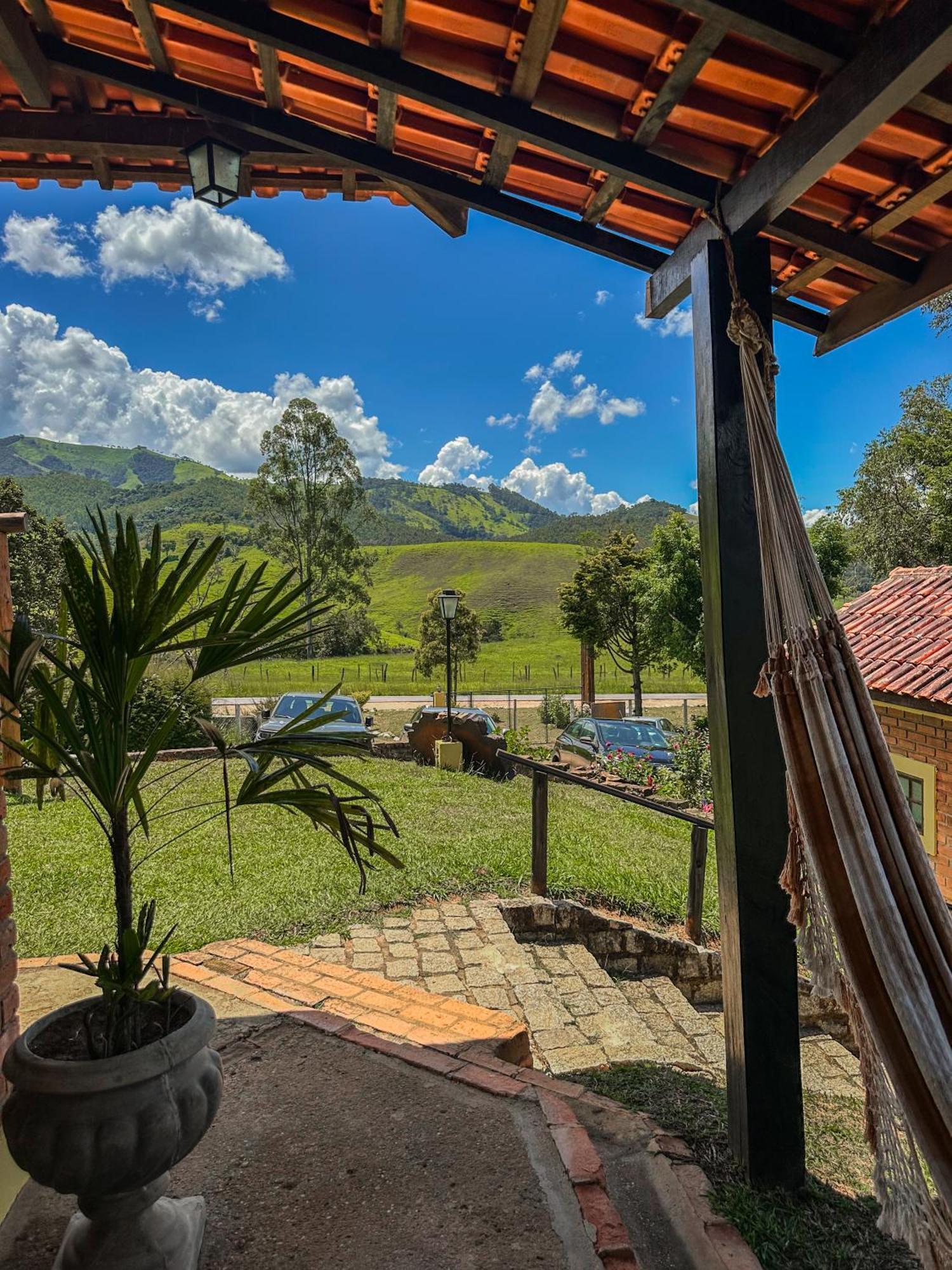 Pousada E Restaurante Casarao Passa Quatro Bagian luar foto