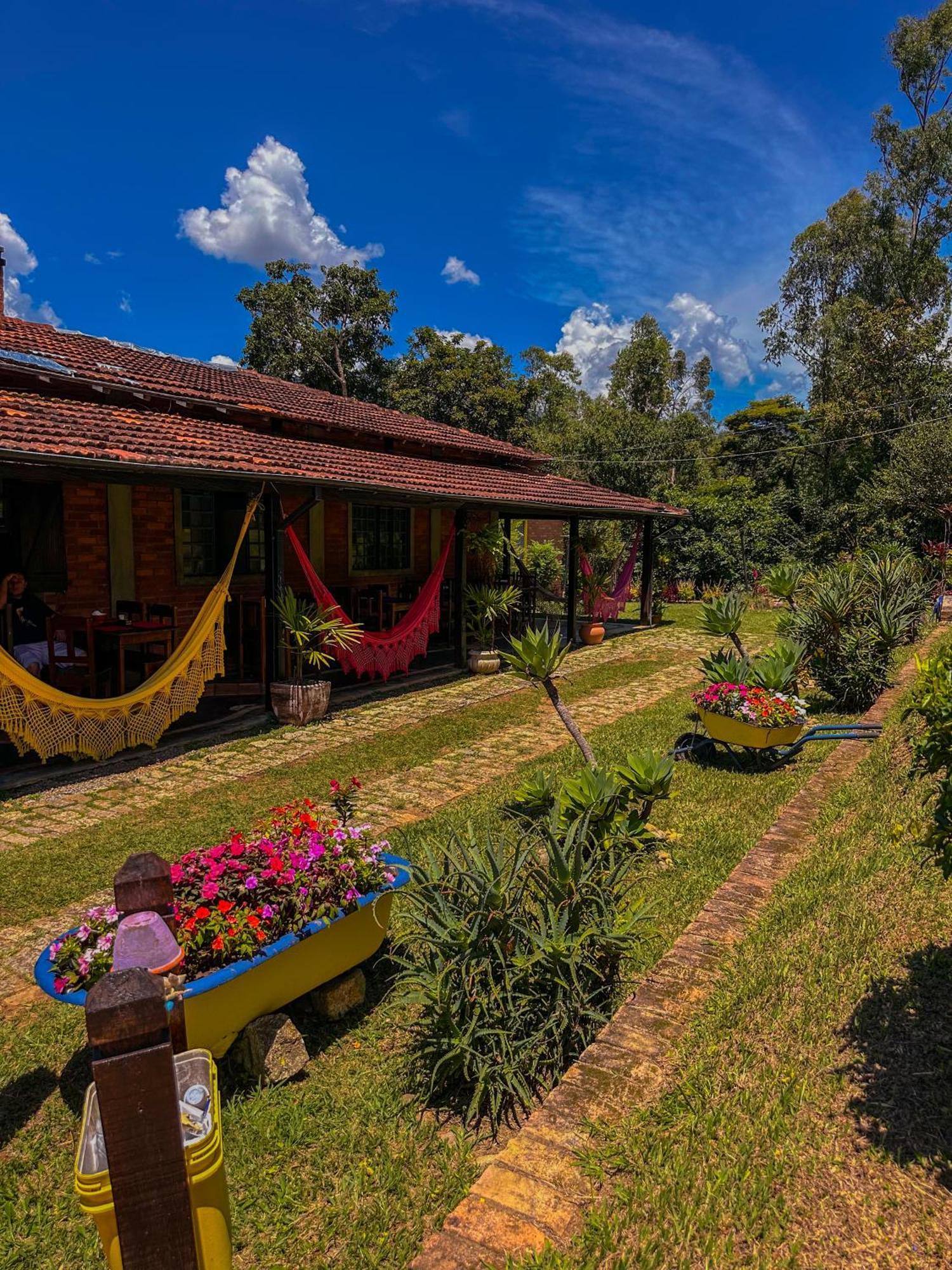 Pousada E Restaurante Casarao Passa Quatro Bagian luar foto